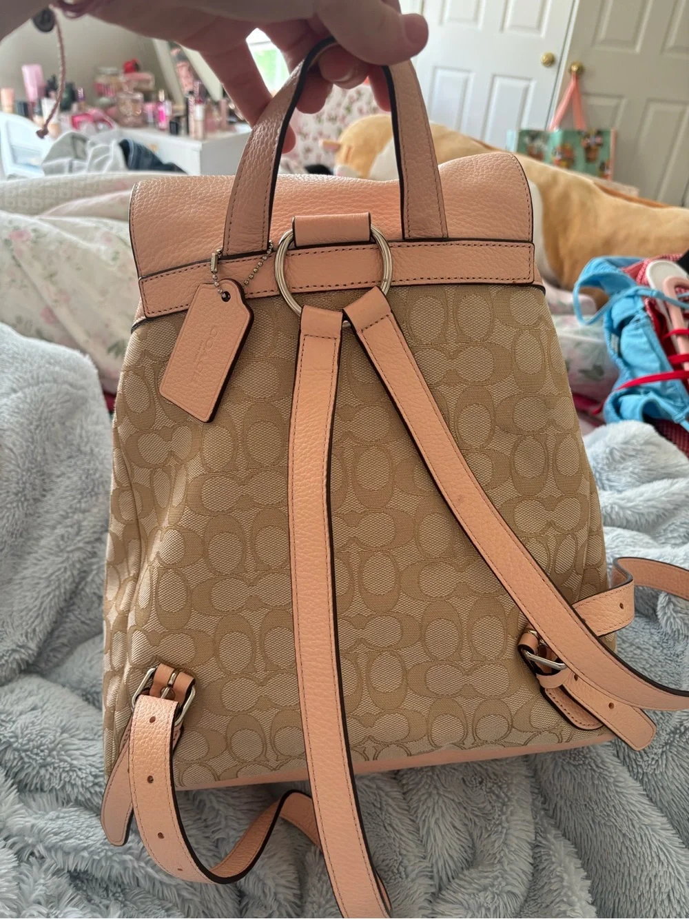 Coach Signature Canvas Drawstring Backpack in Pink and Tan